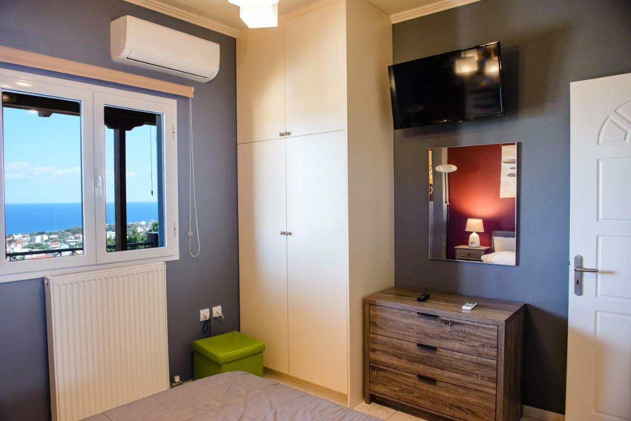 Peris Panoramic Villa Near Athens Airport Paralia  Bagian luar foto
