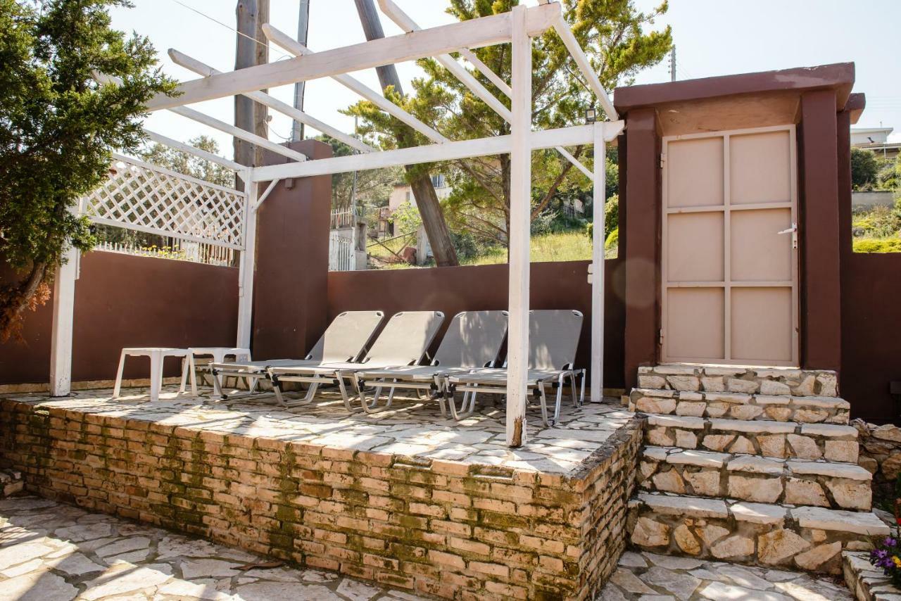Peris Panoramic Villa Near Athens Airport Paralia  Bagian luar foto